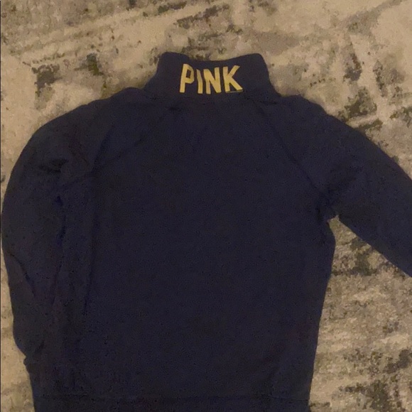 Pink sweatshirt - Picture 3 of 4